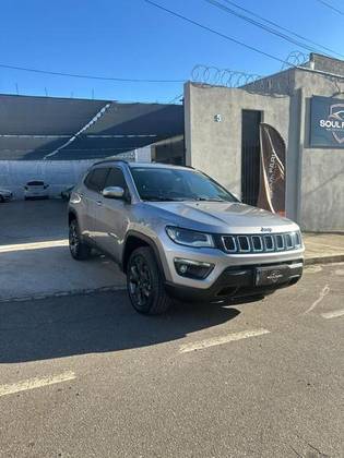 JEEP COMPASS 2.0 16V DIESEL LONGITUDE 4X4 AUTOMÁTICO JEEP COMPASS 2.0 16V DIESEL LONGITUDE 4X4 AUTOMÁTICO